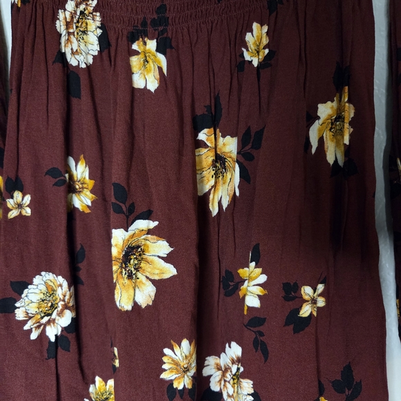 Xhilaration Red and Yellow Off-Shoulder Bishop Sleeve Sundress - Picture 4 of 8